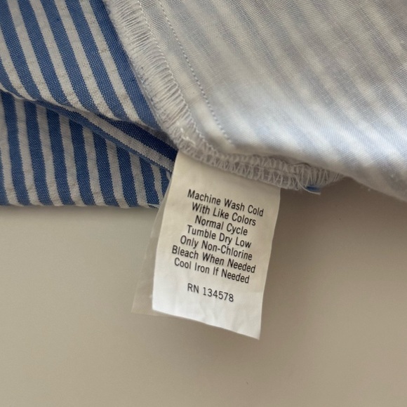 Vineyard Vines Women’s Striped Seersucker Shorts Size 4 Blue White - Picture 7 of 8